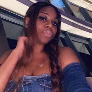 Meet your Posher, Eboni